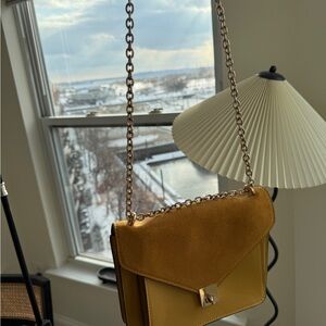 H&M Elegant Yellow Gold Chain Shoulder Bag